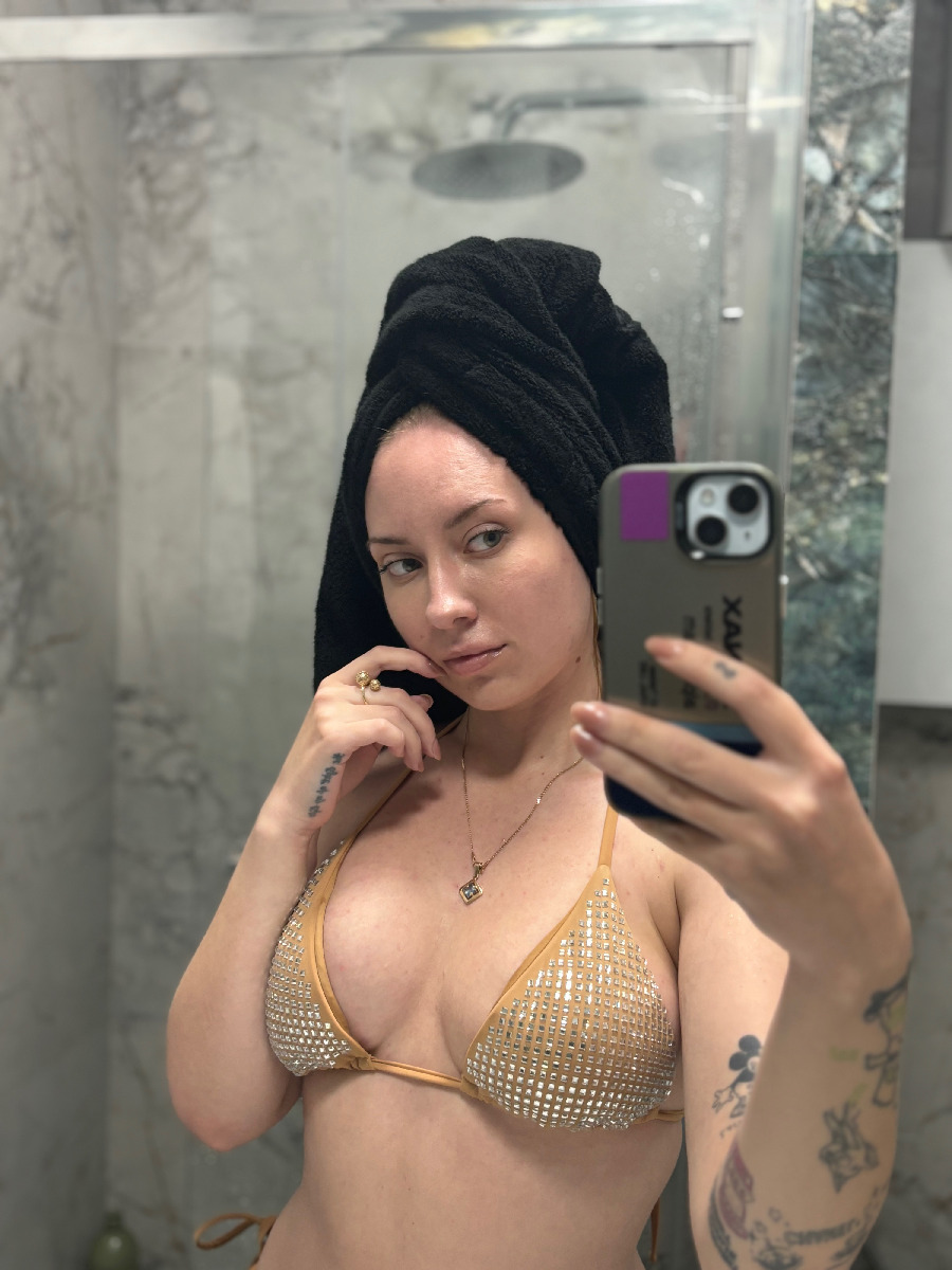 Nude girl KateV in Rajshahi