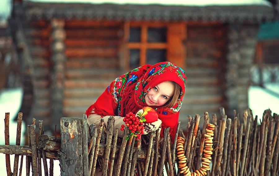 Sexy girl Women in Slavic costumes in Rajshahi