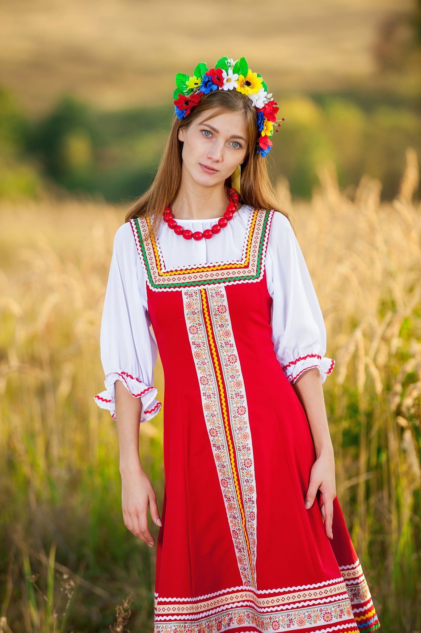 Women in Slavic costumes in Rajshahi