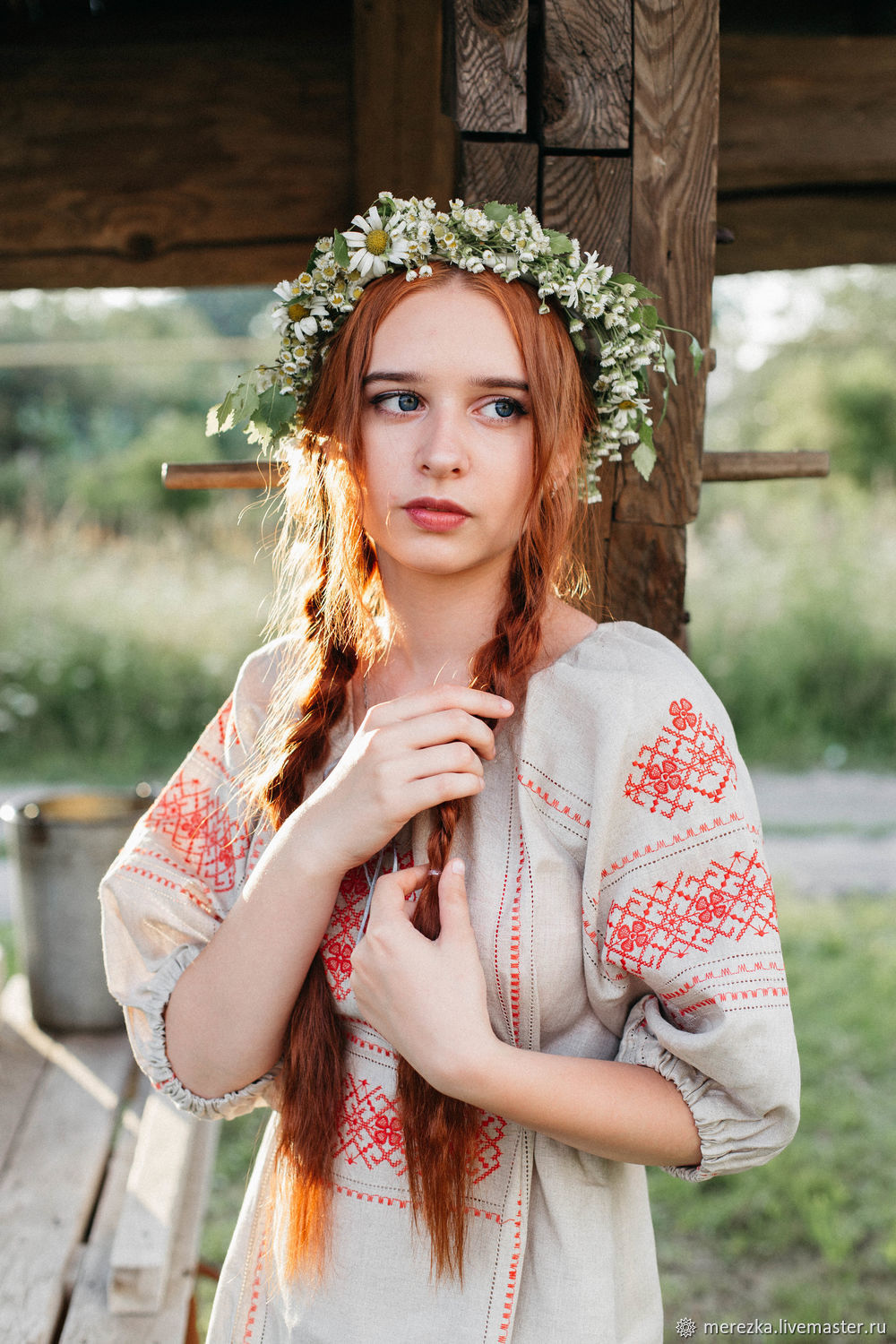 Girls in Slavic costumes in Rajshahi